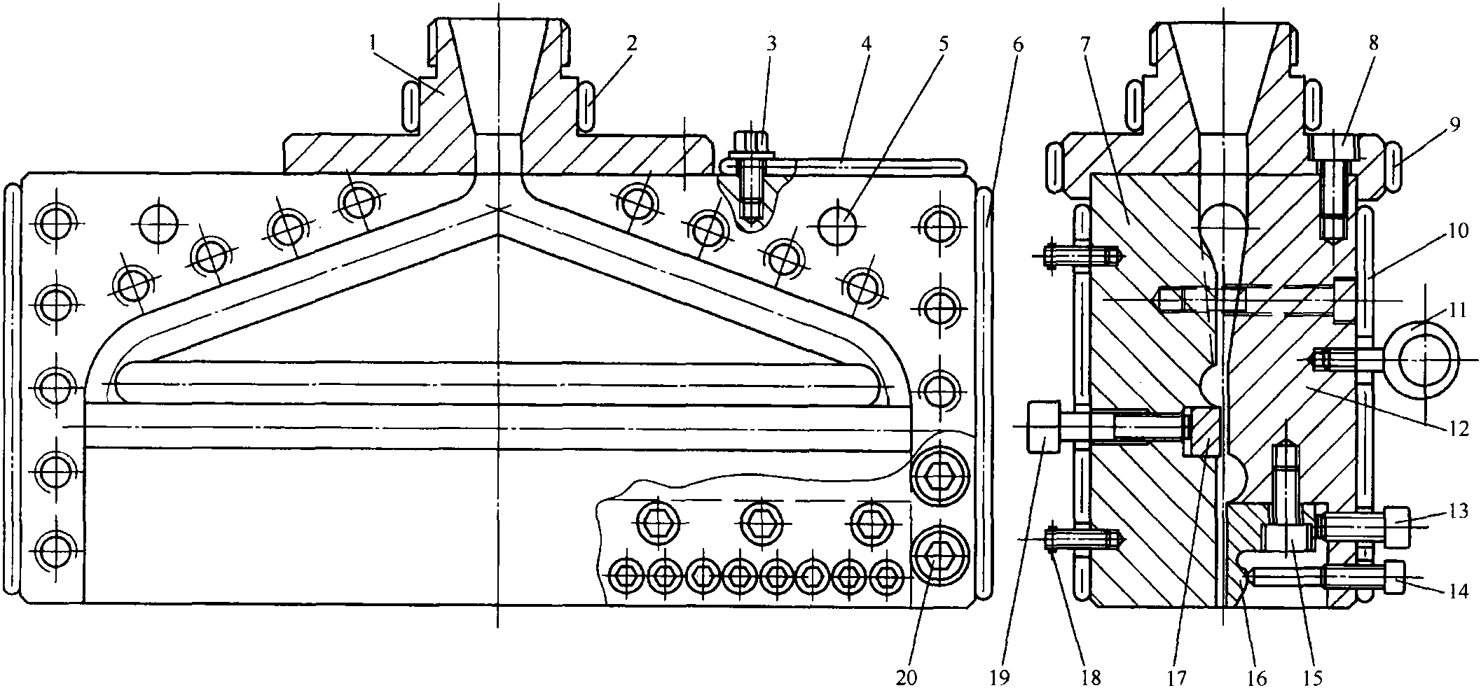 31.衣架式板(片)材机头